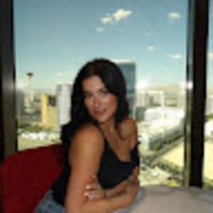 Meet your Posher, Amalia